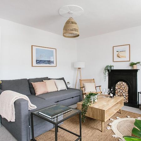 Cosy Period Cottage 2Min Walk To The Beach 波特拉什 外观 照片