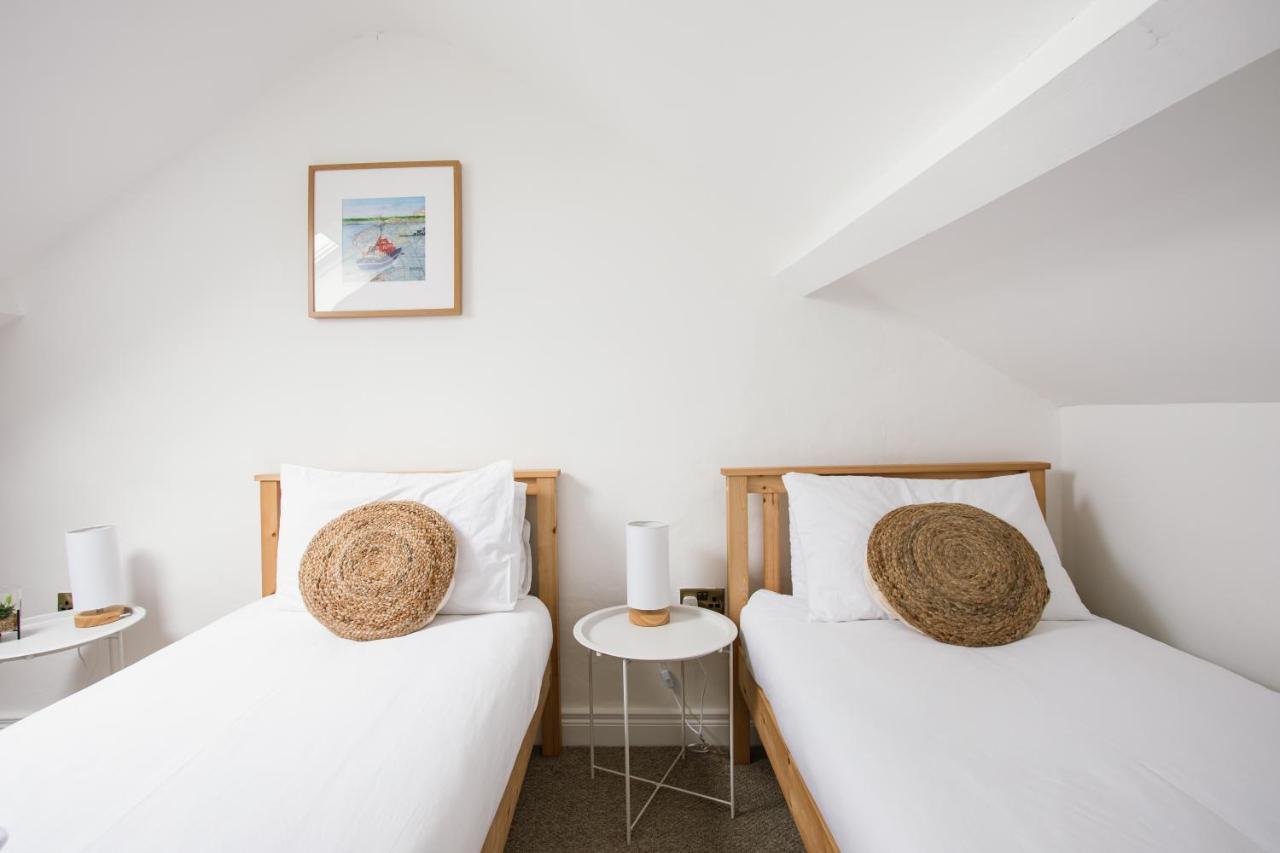 Cosy Period Cottage 2Min Walk To The Beach 波特拉什 外观 照片